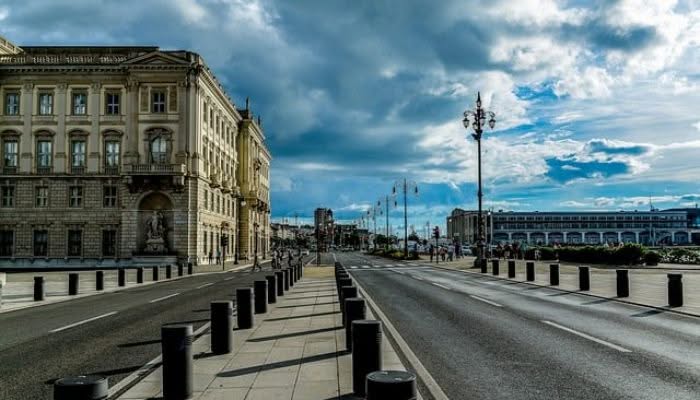Volantinaggio Trieste